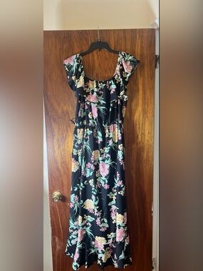 Indulge In Style Black Floral Maxi Dress Ruffle Tie Flutter Sleeve V Neck Sz XL